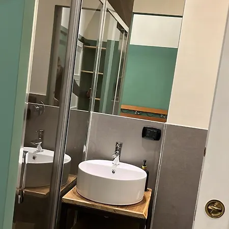 Toto House Apartment